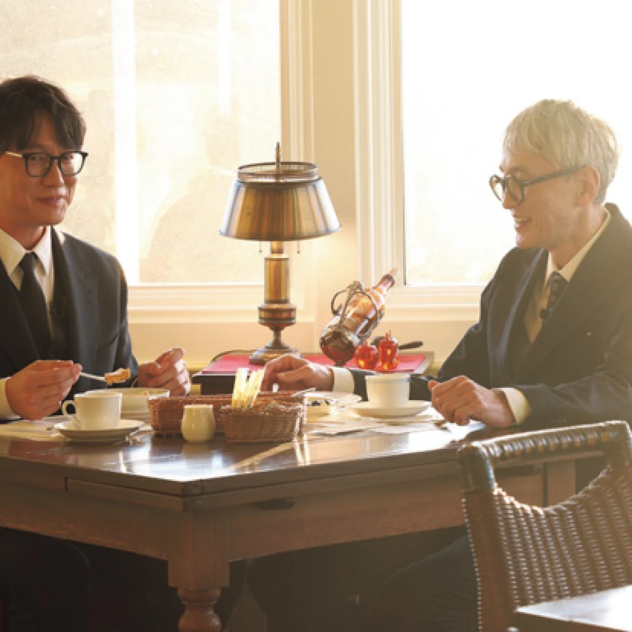 韓国でも松重豊さんが大人気！Netflix「隣の国のグルメイト」の見どころを長谷川あかりが語る♡【撮影現場でウワサのドラマ】