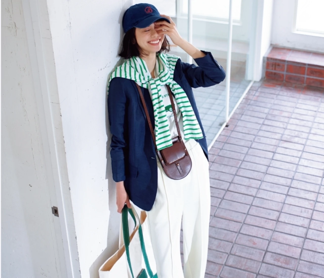 【“お堅め”ジャケットの休日コーデ2選】レイヤードorスポーツMIXでおしゃれ上級者に！