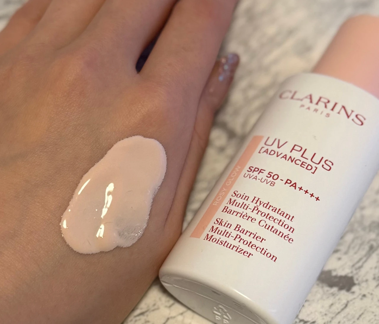 【2026年 最新UV9選】落ちにくい＆肌映え！ レジャーやお出かけにおすすめの日焼け止めを30代がお試し