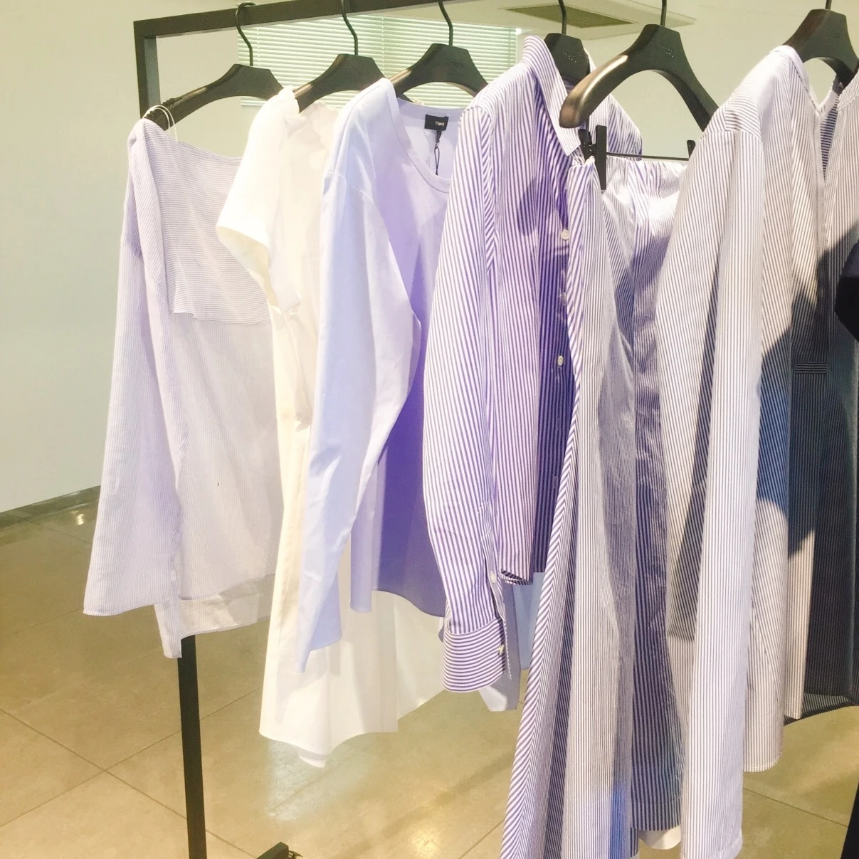 大人の女性の“カラフル”の正解はセオリーにある!