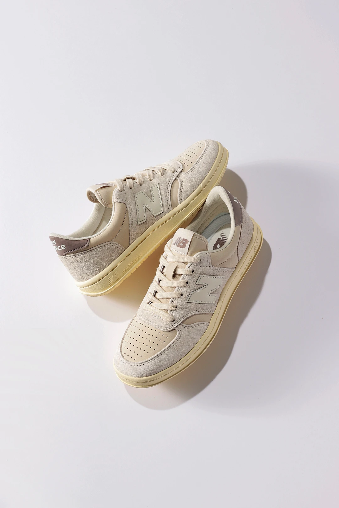 変わり続ける毎日に変わらず寄り添う一足を。ニューバランスのT500が毎日の相棒！_1_1