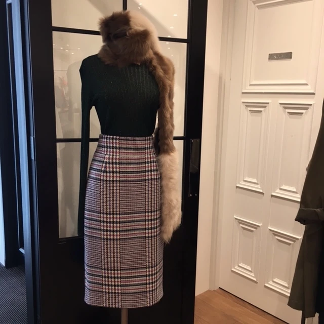 リブニット、どう着る? 人気ブランドの展示会をヒントに!