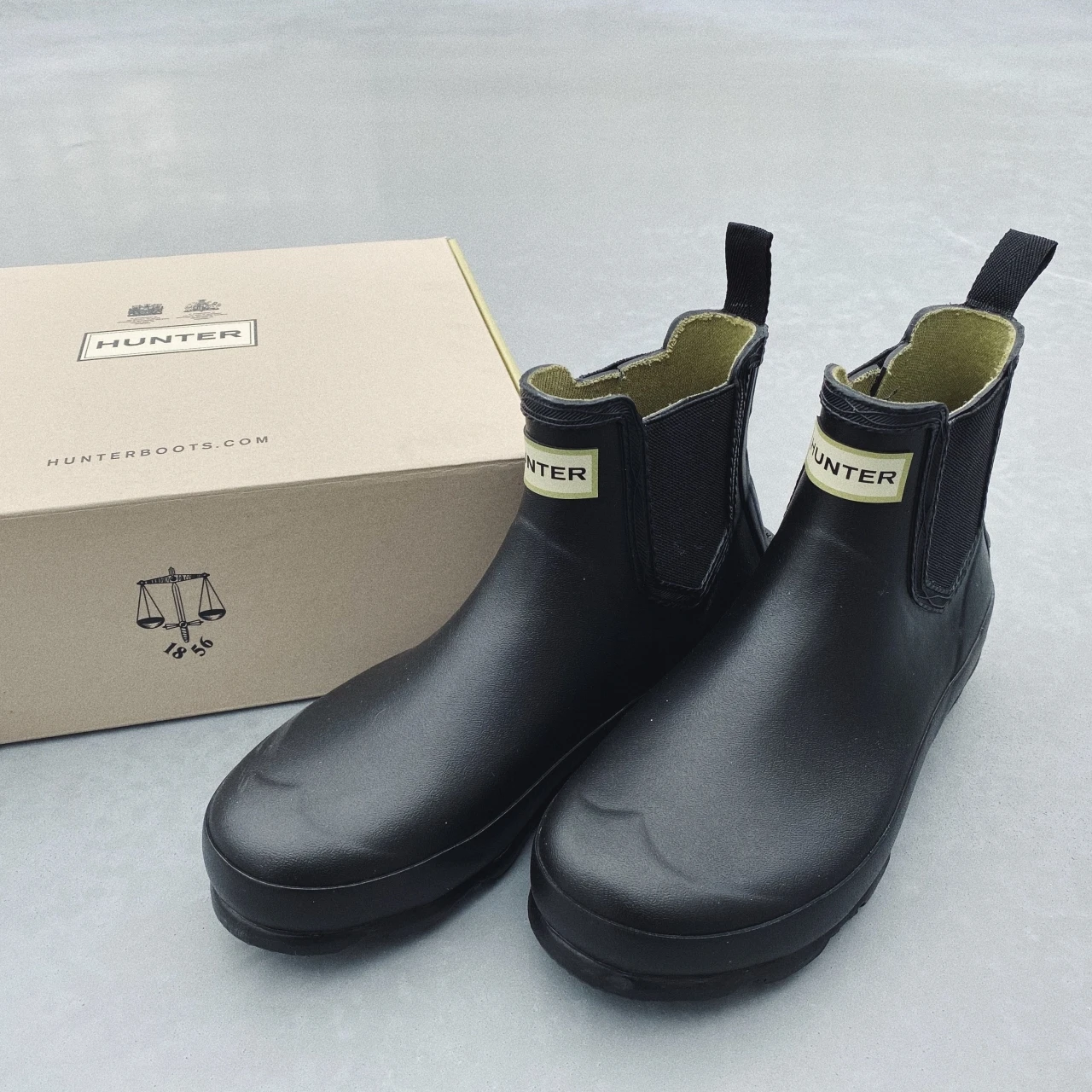 【梅雨支度】今が買い!「HUNTER」のレインブーツに投資