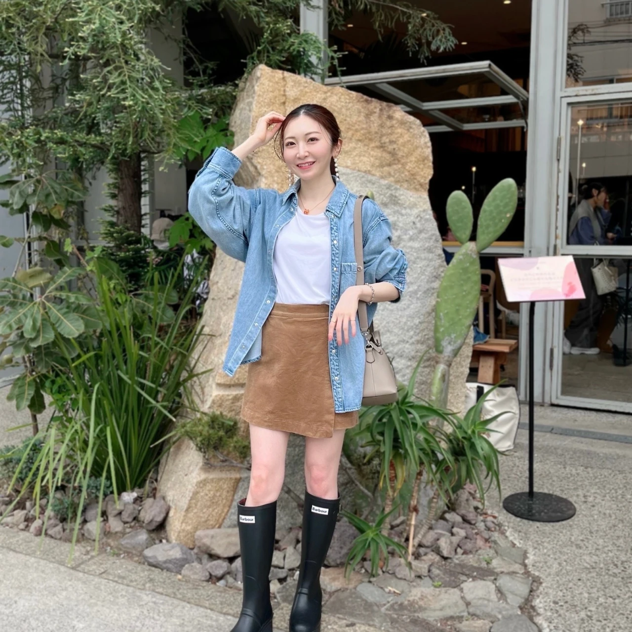 【upper hights × uncrave】のコラボシャツで抜け感「デニムコーデ」 #ファッション部