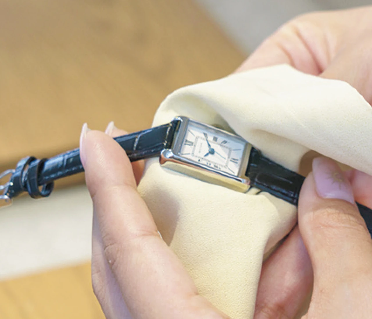 大切な腕時計と長くつきあうために♡ 知っておきたい！時計のお手入れ「基本のキ」