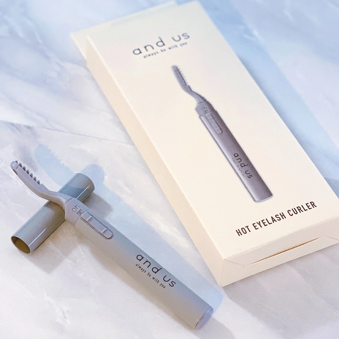 【3COINS and us(アンドアス)】ホットアイラッシュカーラーで美まつげになれるのか!?検証してみた!