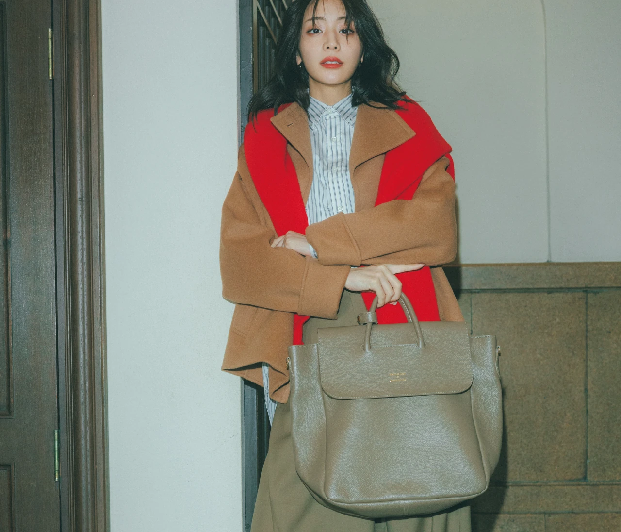 【5万円以下の通勤バッグ4選】A4もラクラク入る！アパレルブランド発・トレンドのビッグサイズバッグ