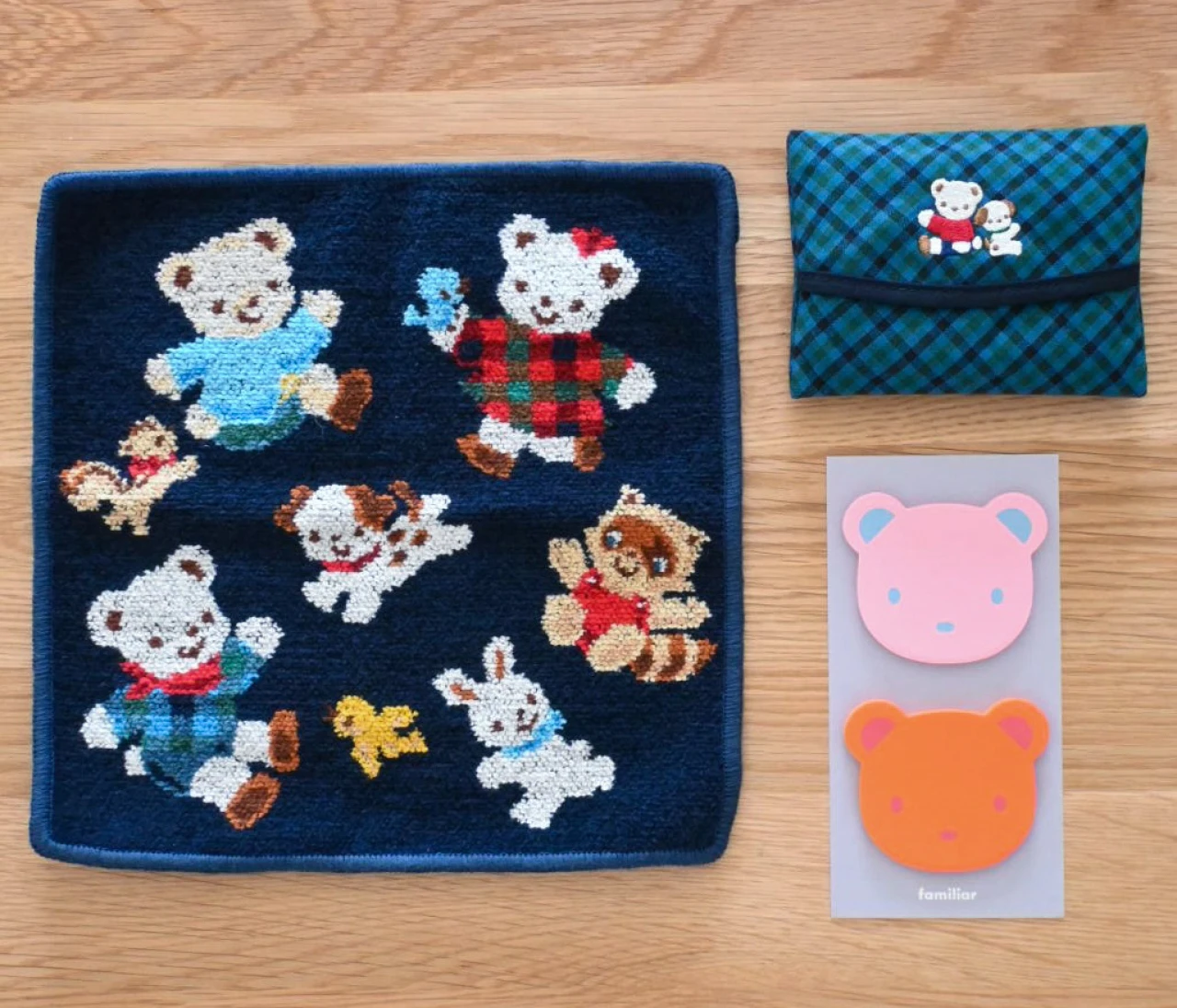 SNSで話題のハンカチも!大人もときめくグッズ3選