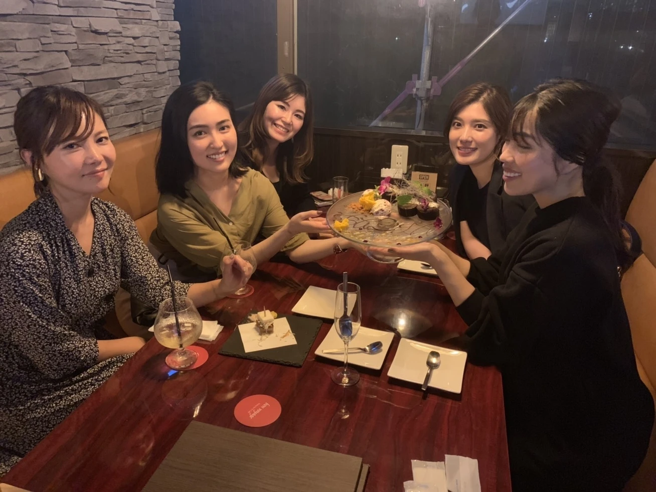久々に集合♡バイラーズ同期でアフター7女子会!_3