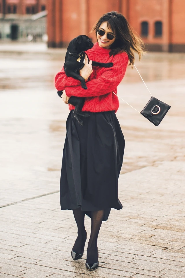 真冬のシーン映えスカートNo.1は【裾揺れフレア】！