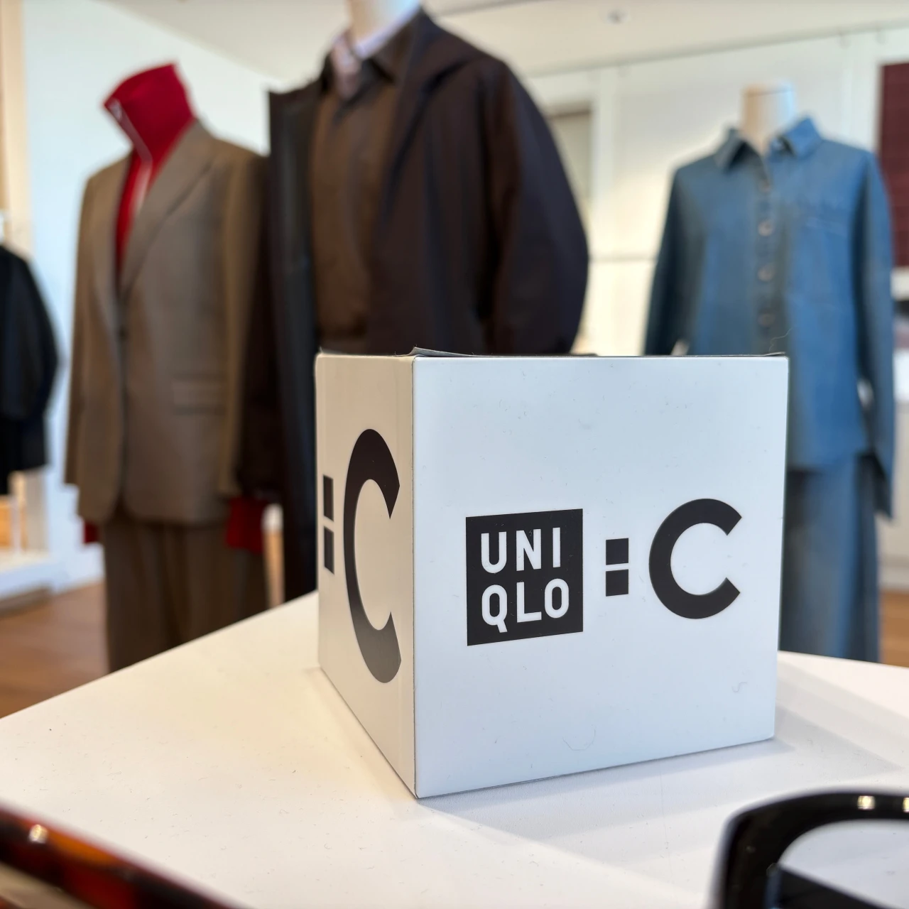 【UNIQLO : C（ユニクロ : シー）】 2026年春夏新作を展示会でチェック｜大人が着たい注目アイテムで4コーデレビュー！