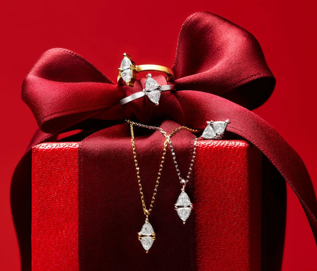 【AHKAH（アーカー）】ホリデープロモーションをスタート！セブロンシリーズの新作に注目