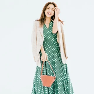 フラット靴で印象チェンジも自在!【ドット柄×フラット靴】コーデ3選