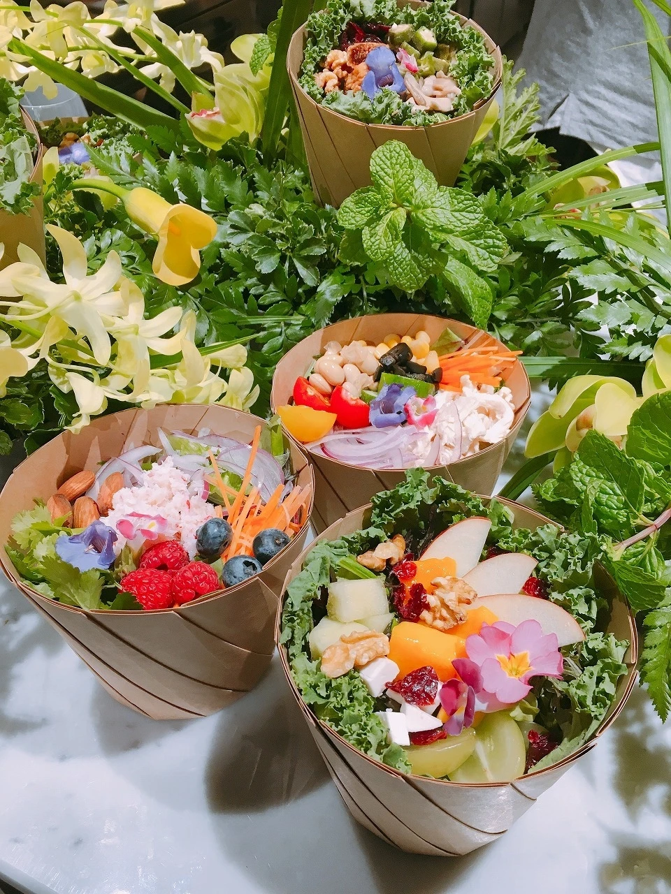 インスタ映え抜群!ハワイから日本初上陸。『アロハサラダ』に行ってきた!_1