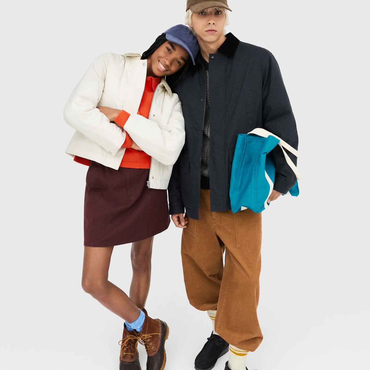 【UNIQLO and JW ANDERSON(ユニクロ アンド ジェイ ダブリュー アンダーソン)】2025年秋冬コレクション発売!英国らしさを感じる新たな冬のワードローブ