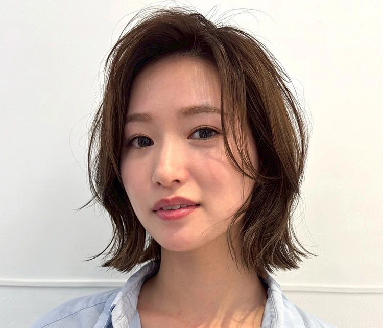 【ボブ・30代～40代大人の髪型】夏のトレンドへア！柔らかシースルーボブ