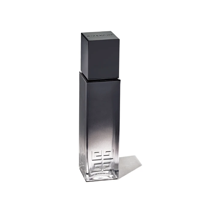 【新発売】何度でも触りたくなる肌に！　GIVENCHYの「ソワン ノワール ローション EX」