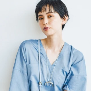 大人の可愛げもやわらかさも手に入る、「きれい色」のワントーンコーデ6選