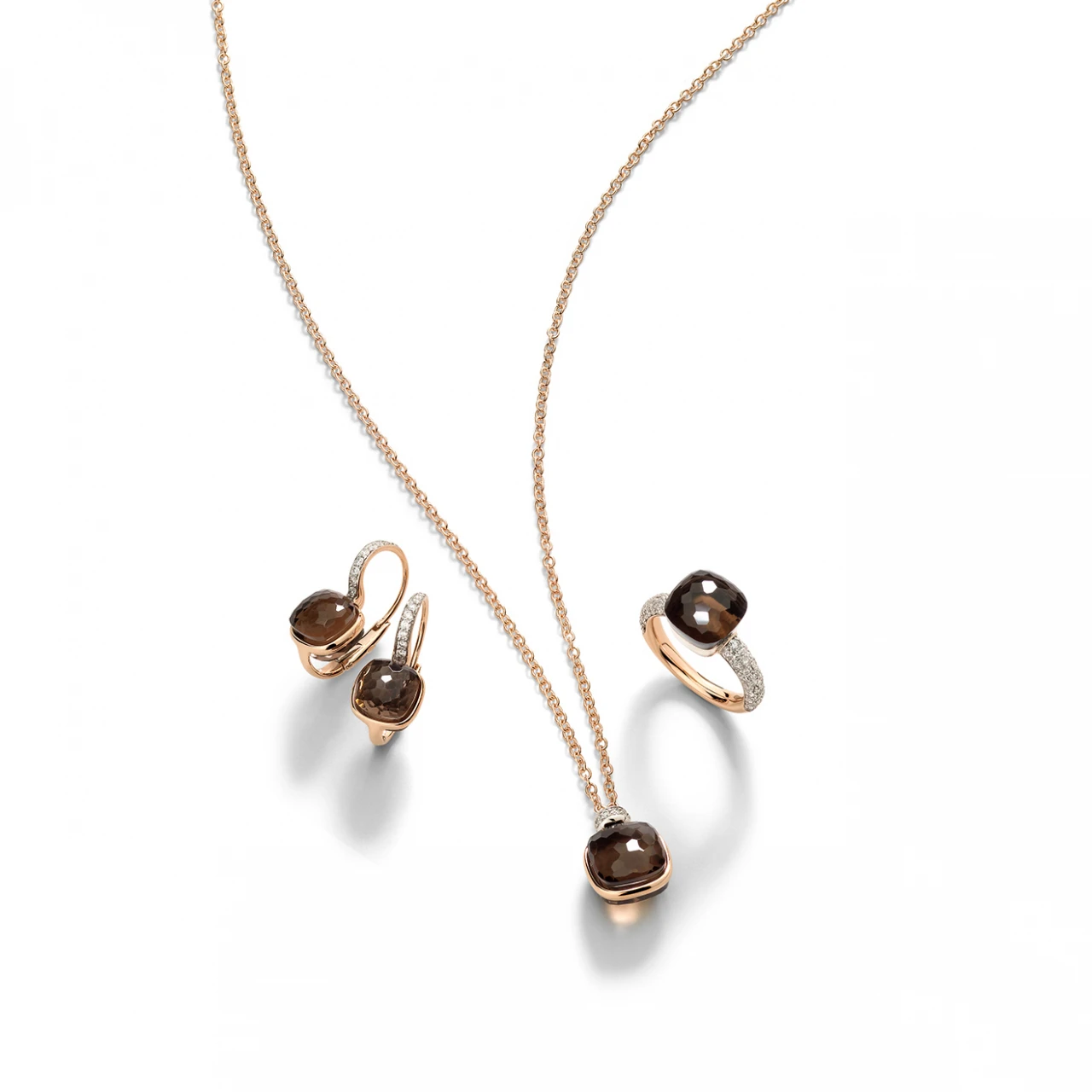 「ポメラート」のポップアップストア“From Milan to Tokyo”が伊勢丹新宿店にオープン！