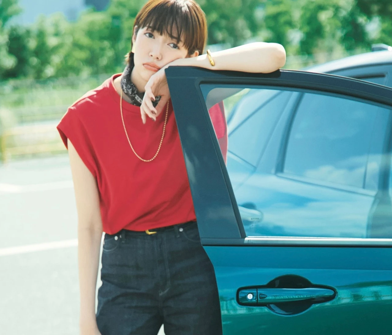 予想最高気温30℃／ワンツーコーデはキャッチーなトップスでリフレッシュ【BAILA今日のコーデ】