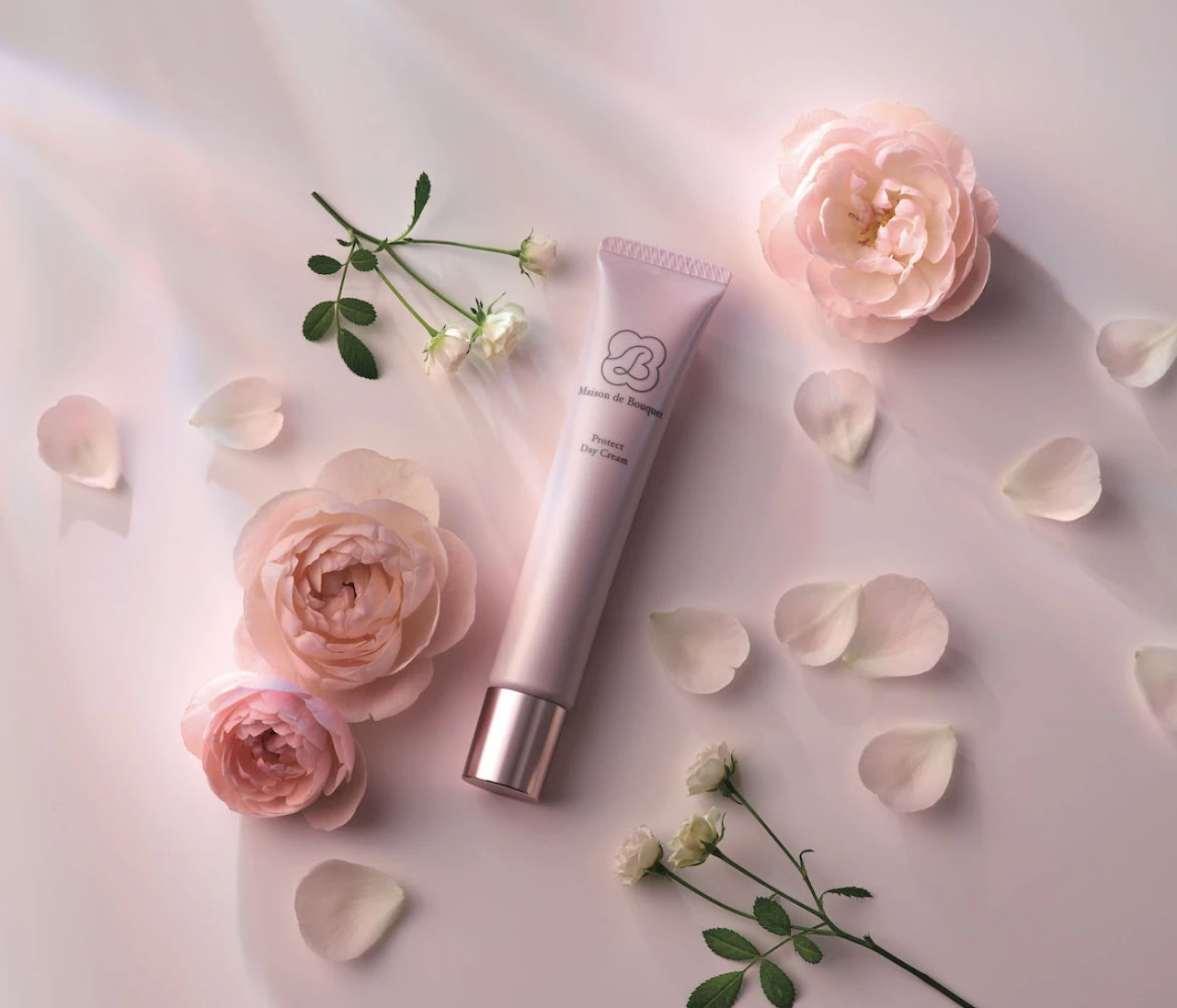 新日本製薬から、肌と心に寄り添う新スキンケアブランド「Maison de Bouquet ＜メゾンドブーケ＞」がデビュー