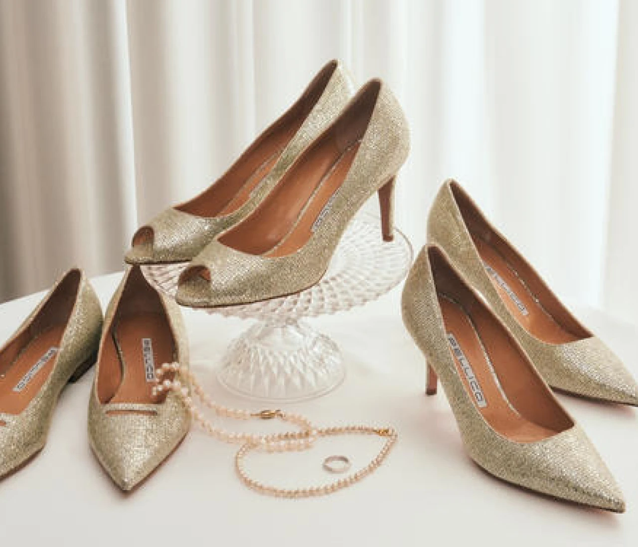 【写真】「ペリーコ」の冬映えパンプス