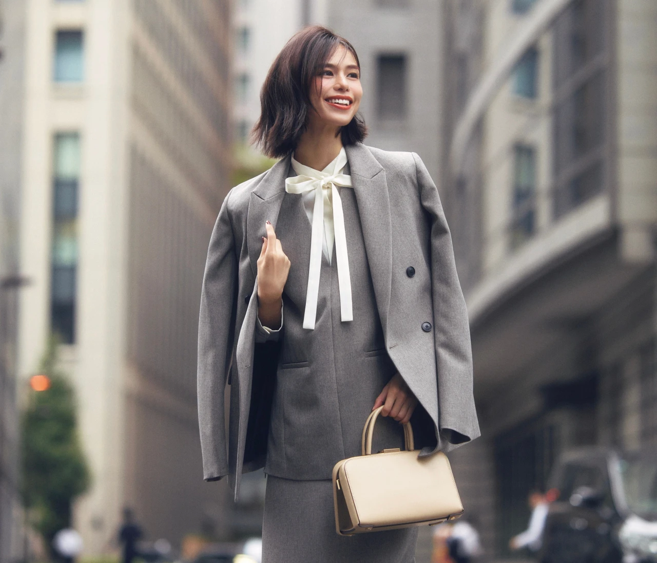 【カセット服コーデ】怒濤の年末を快適＆おしゃれに乗り切る新定番に頼って【BAILA今日のコーデ】