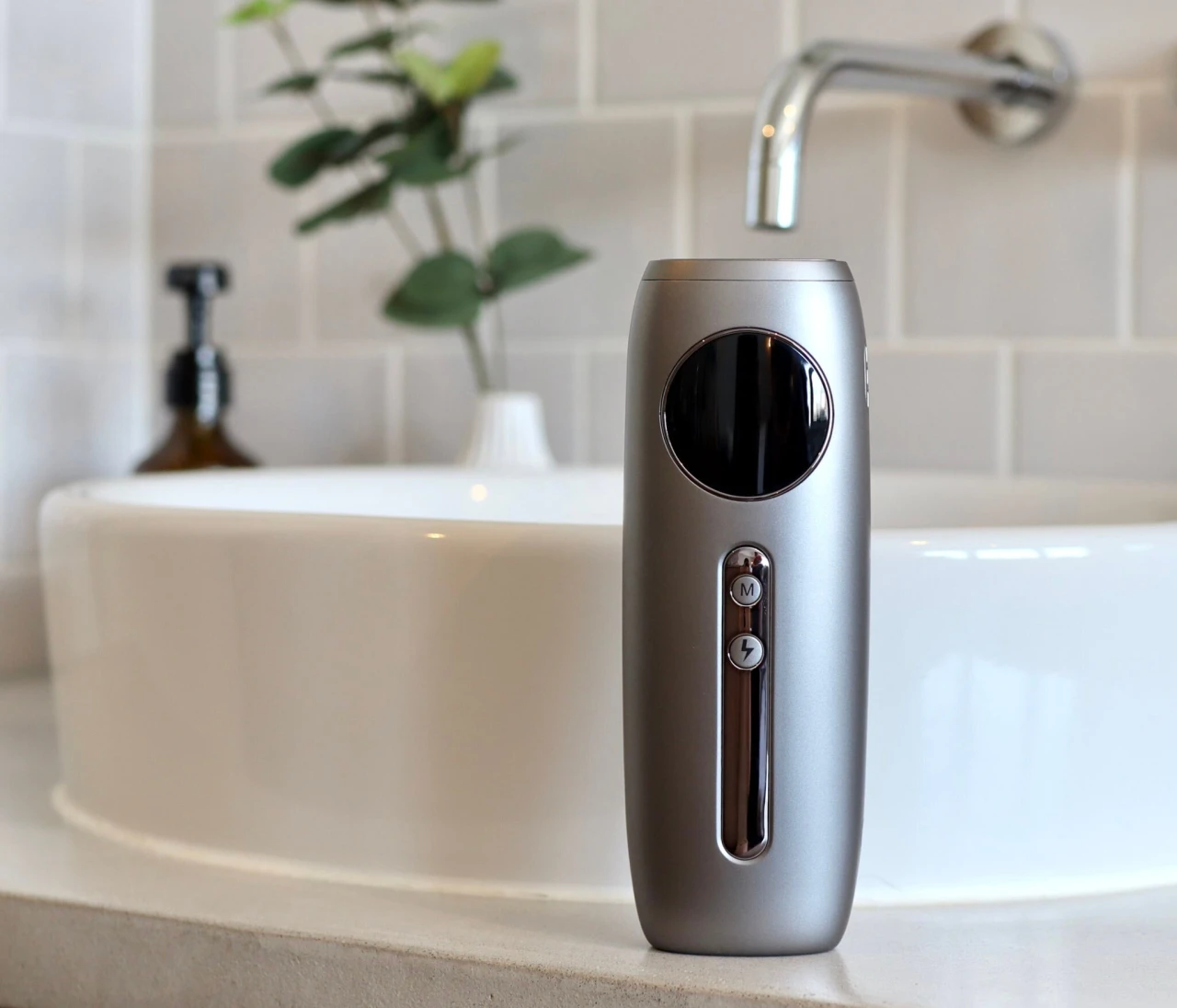 【BAILA公式Instagramフォロー&いいねキャンペーン】『Noend』のコードレス脱毛器を合計1名様にプレゼント！