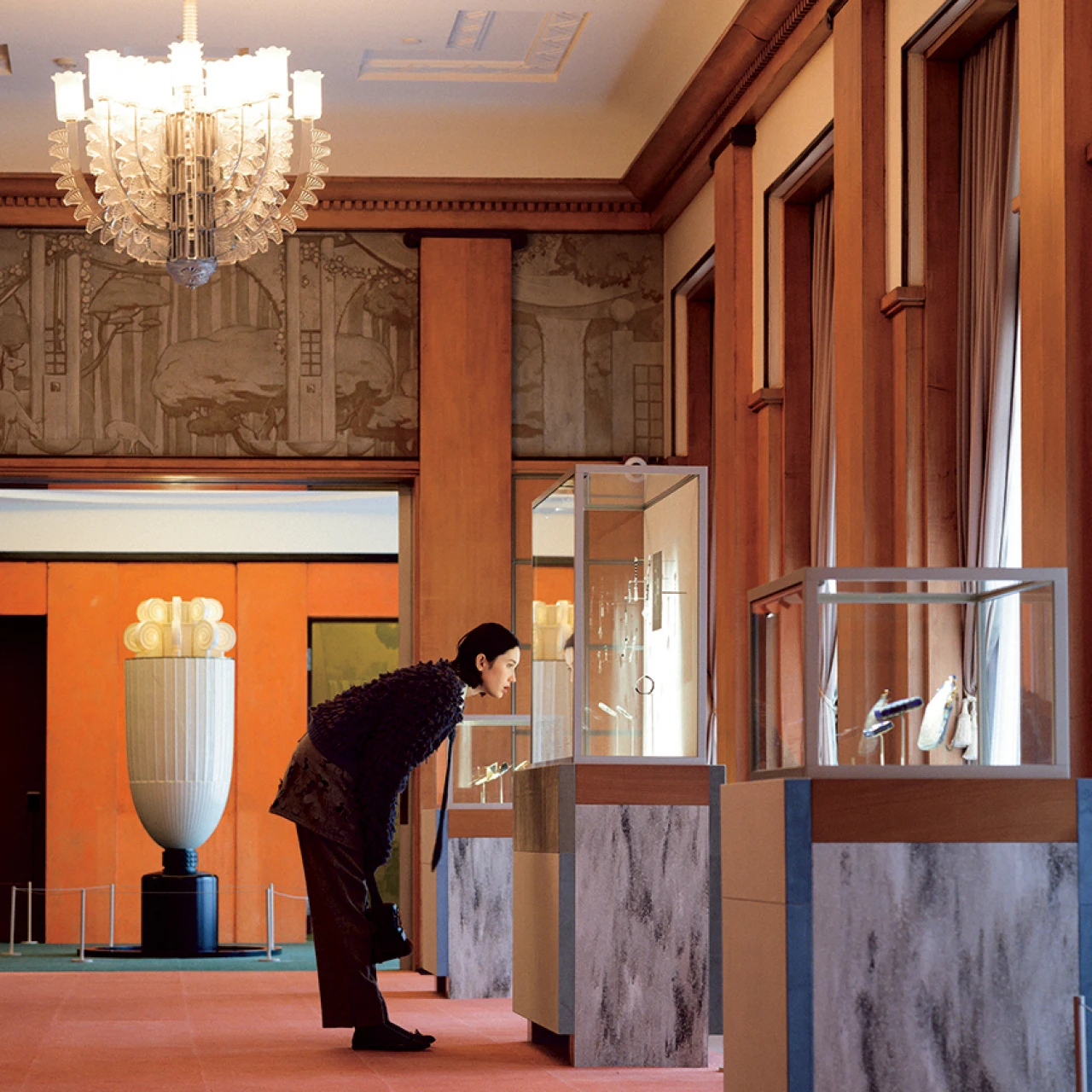 【市川紗椰の週末アートのトビラ】東京都庭園美術館「永遠(とわ)なる瞬間 ヴァン クリーフ&アーペル —— ハイジュエリーが語るアール・デコ」をご案内