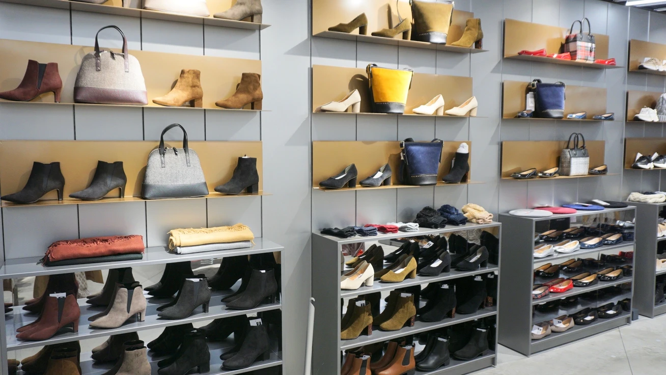 神プライス￥990～3990【GU（ジーユー）】2018-19新作シューズ＆バッグ21選