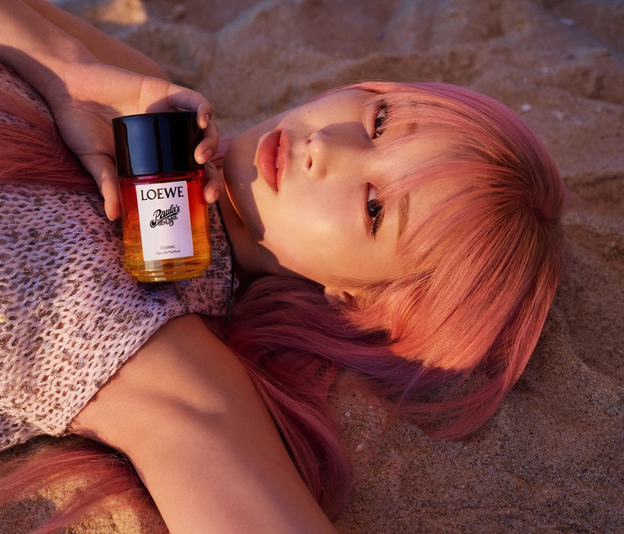 夏に寄り添う【ロエベ パルファム】最新コレクション。やさしく香る新作ビーワックス キャンドルも