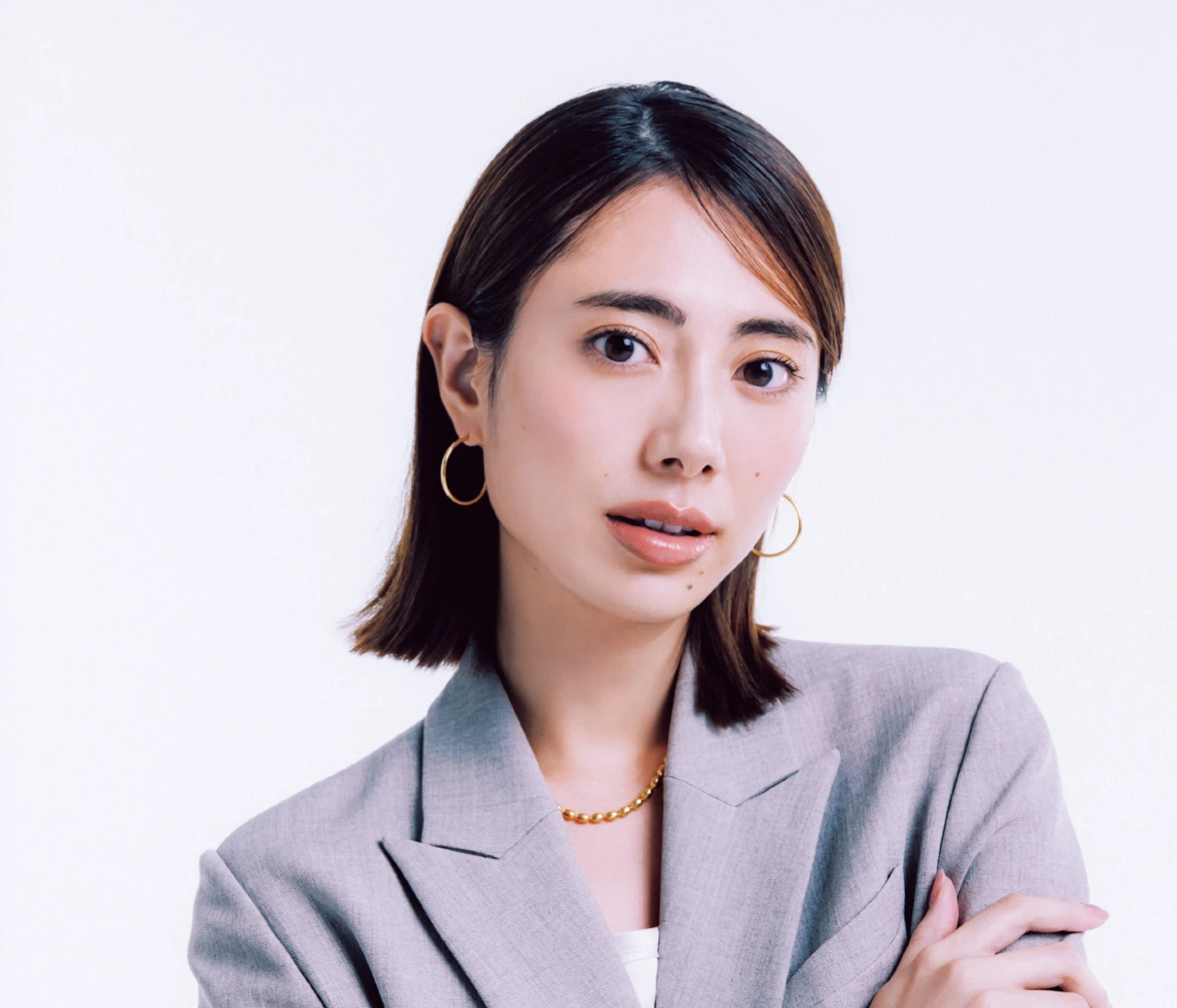 登壇とは？【登壇シーンのおすすめメイク】人前に立つ日はテカリと血色不足に注意！