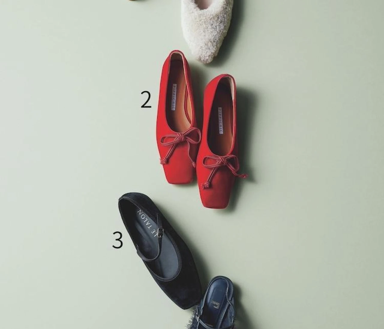 この秋ほしい最旬フラットシューズ（写真）
