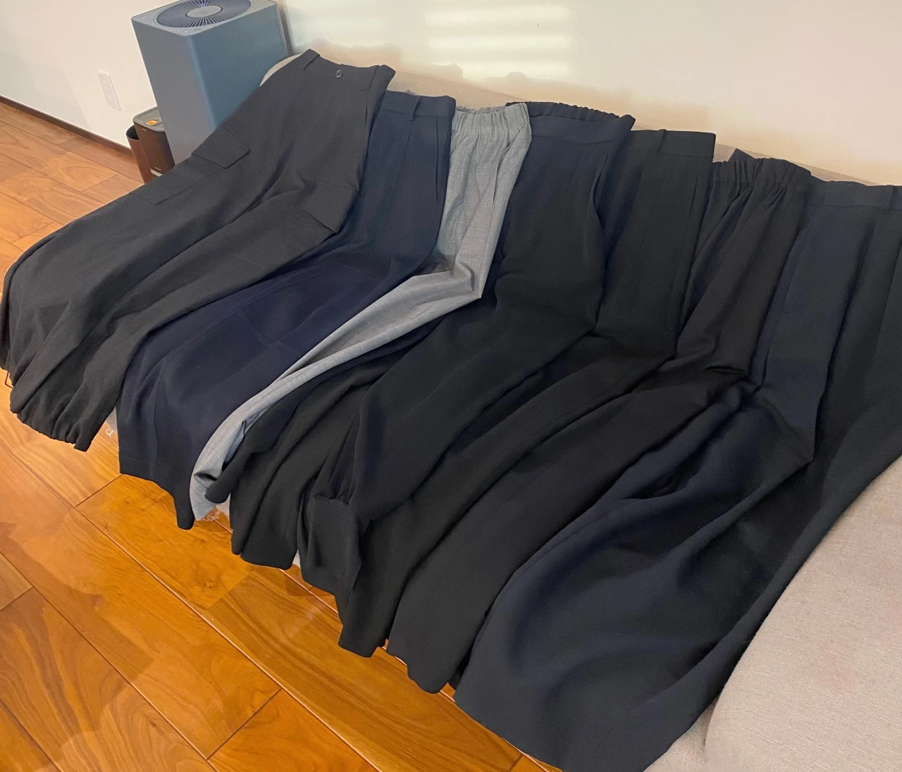 スカート派も開眼！Curensology（カレンソロジー）の名品パンツ【エディターズピック】