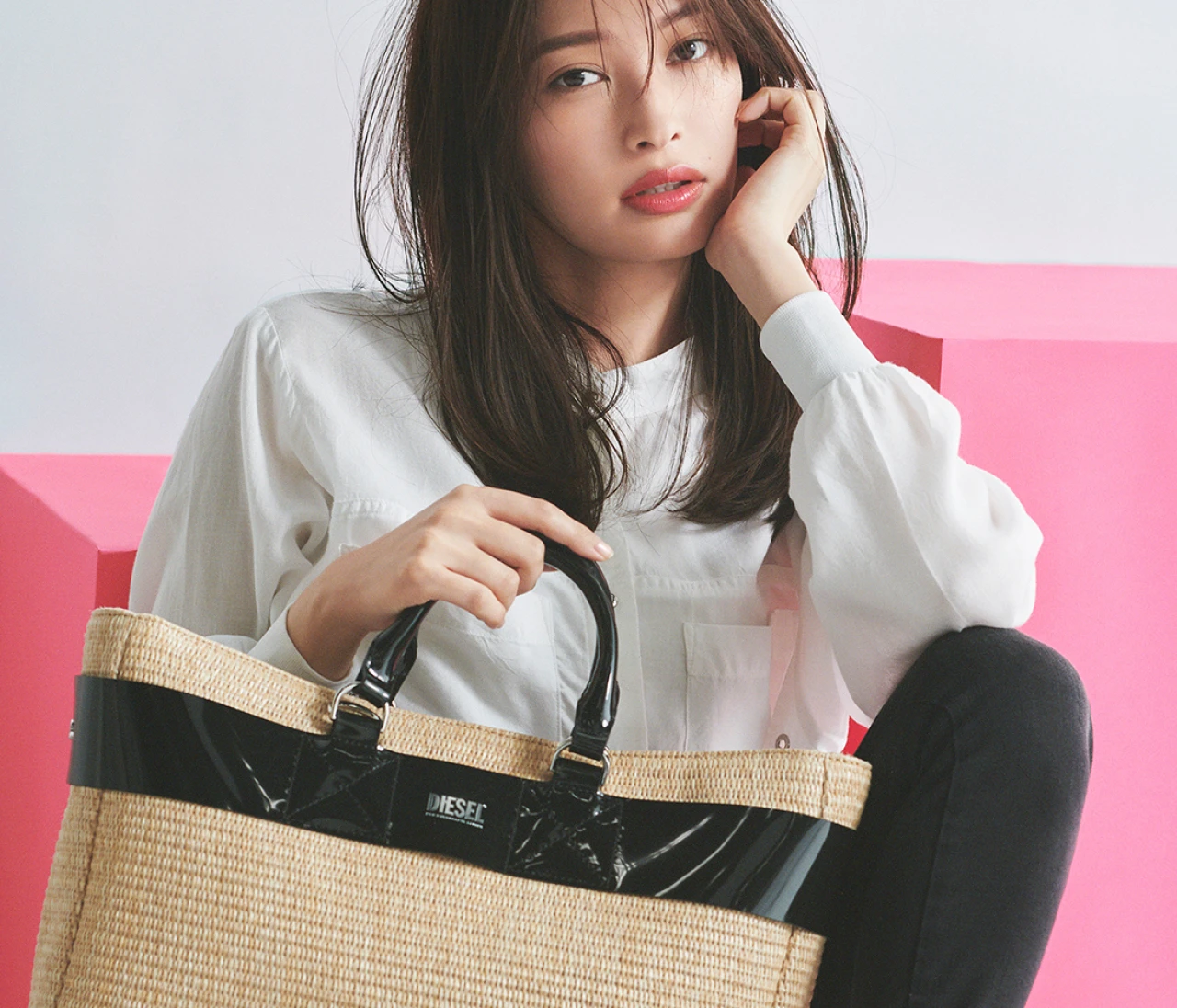 新しいおしゃれと出会いを楽しむために DIESEL 日常をリニューアルするバッグ