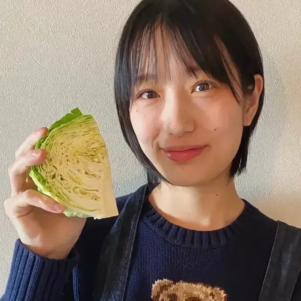 【長谷川あかりのご自愛ごはん】キャベツの簡単レシピ5選。ワイン蒸し、スープ煮、春巻き。ヘルシーなのに栄養豊富！