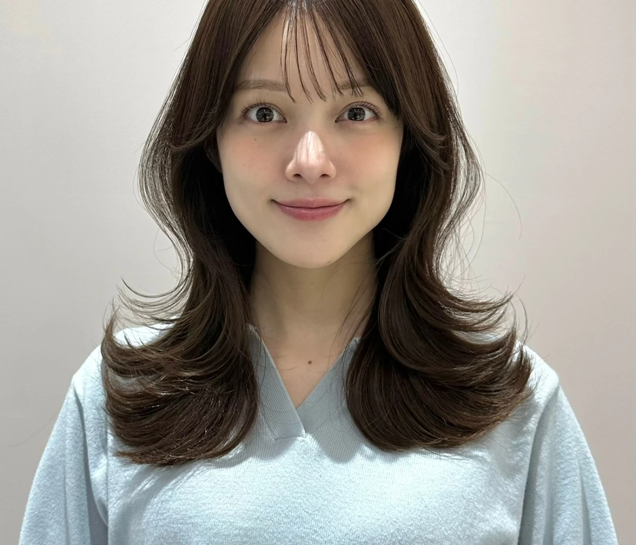 【ロング・30代大人の髪型】面長さん向けヘア・S字くびれカール