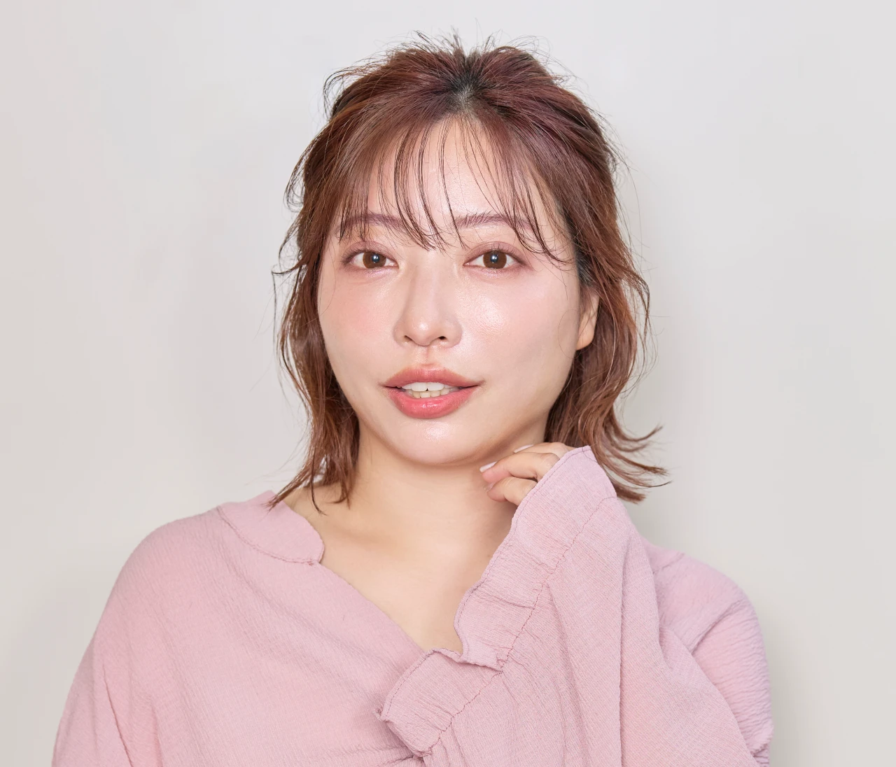 【2026年夏のうねり対策ヘアアレンジ】ラフ感が可愛い！ カチモリ風ハーフアップ