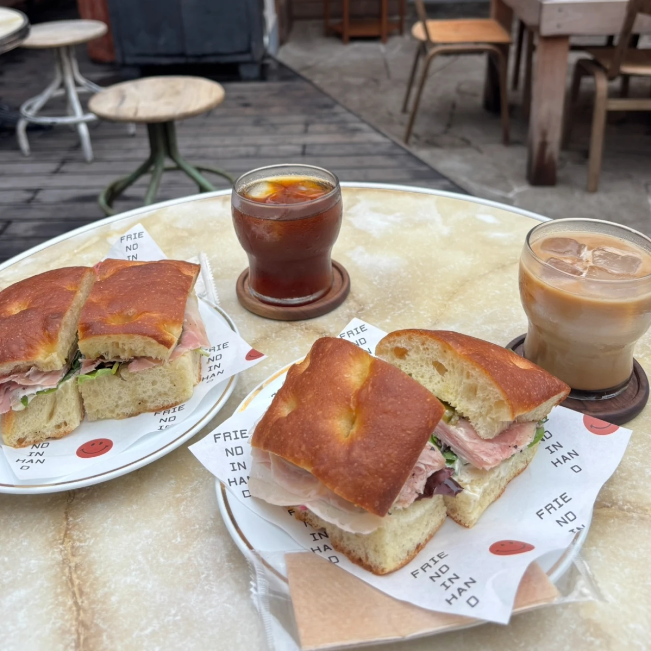 【表参道】休日でも座れる穴場カフェ！Friend in Handで本格サンドウィッチを食べよう♪