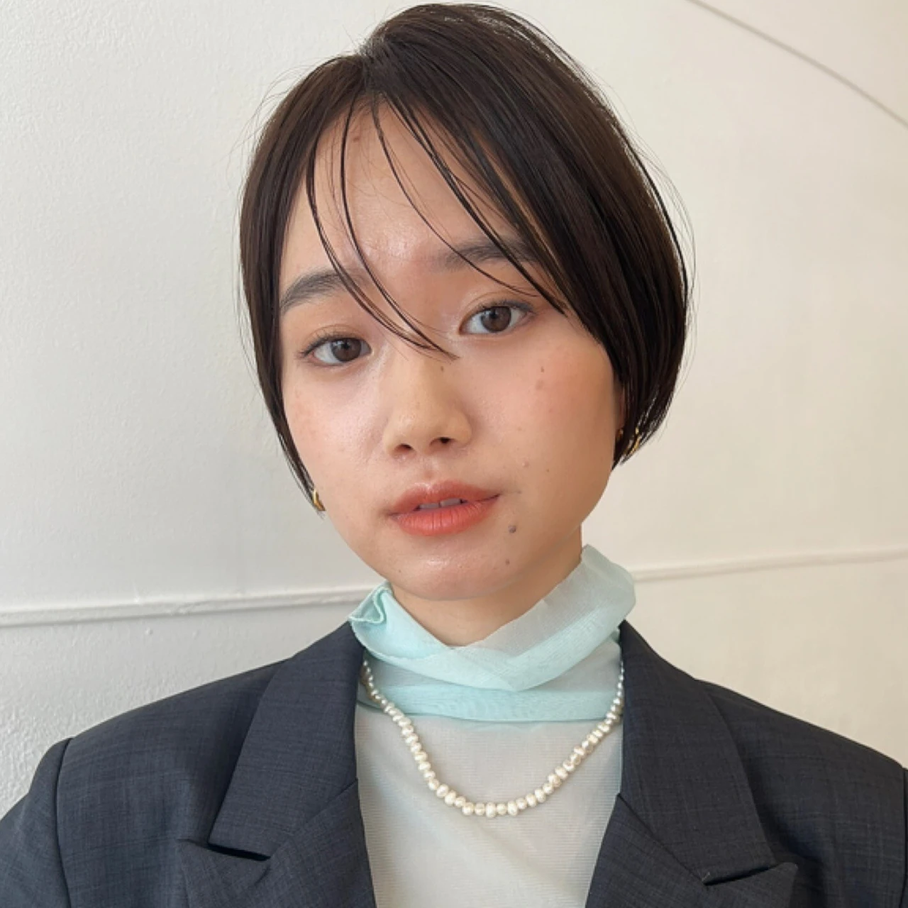 【ショートボブ・30代~40代大人の髪型】夏のトレンドへア!小顔ショートボブ