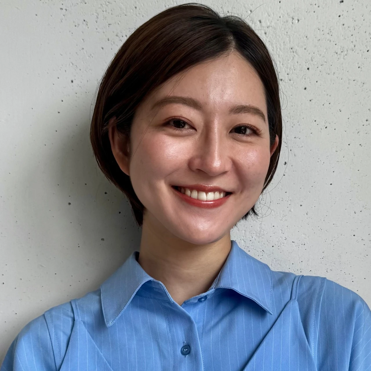 【ショートボブ・30代~40代大人の髪型】涼しい髪型!すっきり耳かけショートボブ