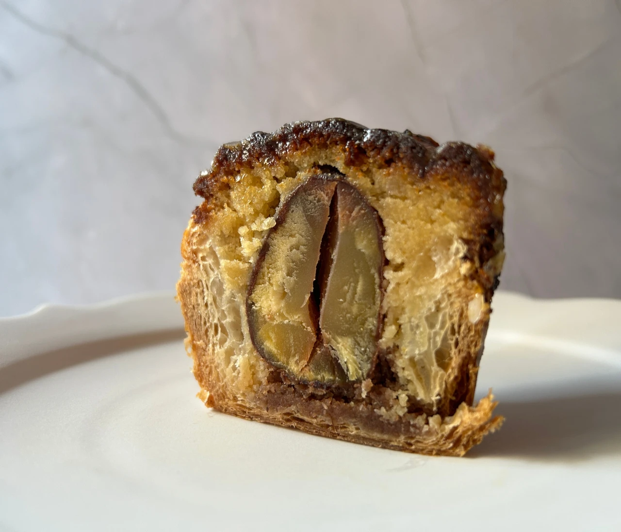 【厳選お取り寄せ】関西の名店”ツマガリ”の大粒和栗マロンパイが悶絶級の美味しさ…！＃スイーツ部