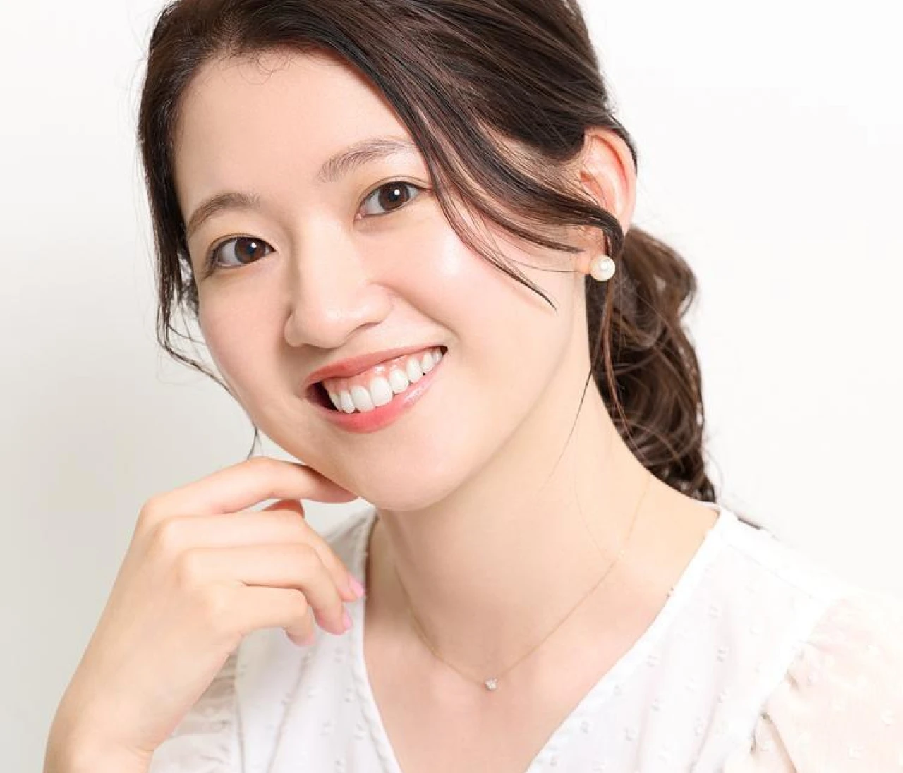 【猛暑にはまとめ髪】髪の長さ別・アレンジのポイントを写真で詳細チェック