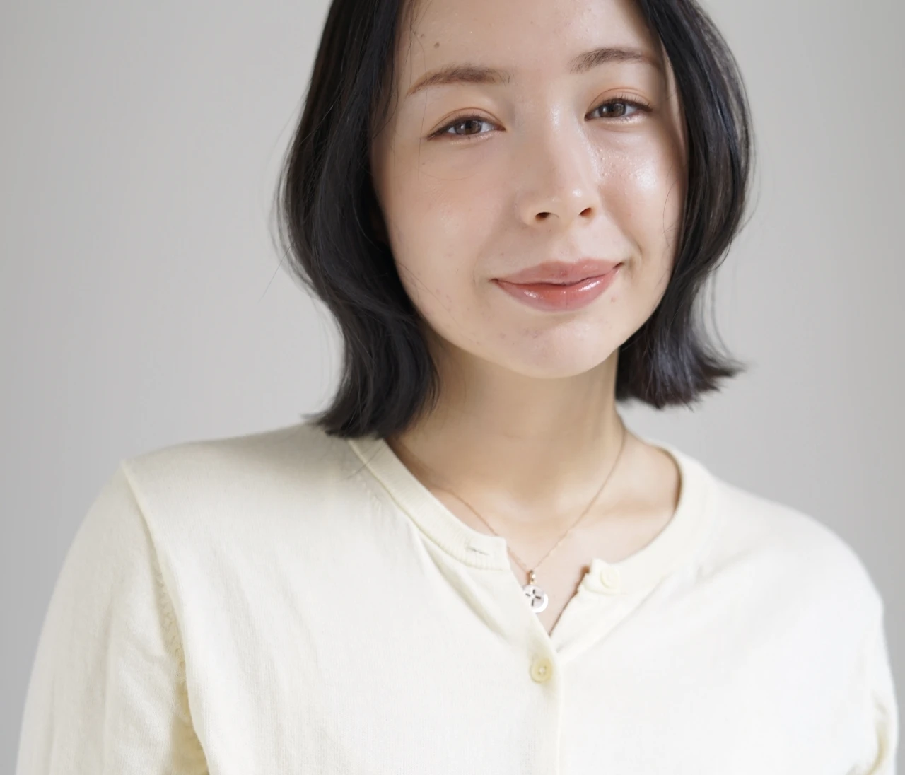 【2026春大人のボブ】ナチュラル外ハネで、オフィスでも浮かない上品さを！