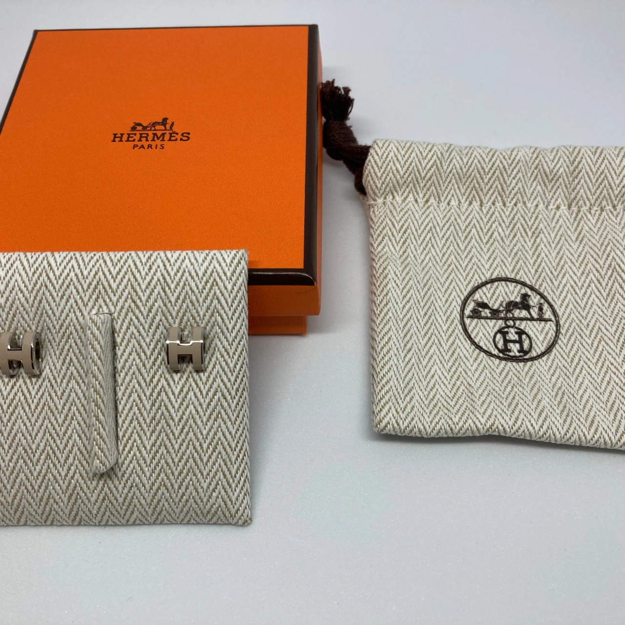 エルメスポップHの魅力〜2025年上半期ハイブランド購入品〜