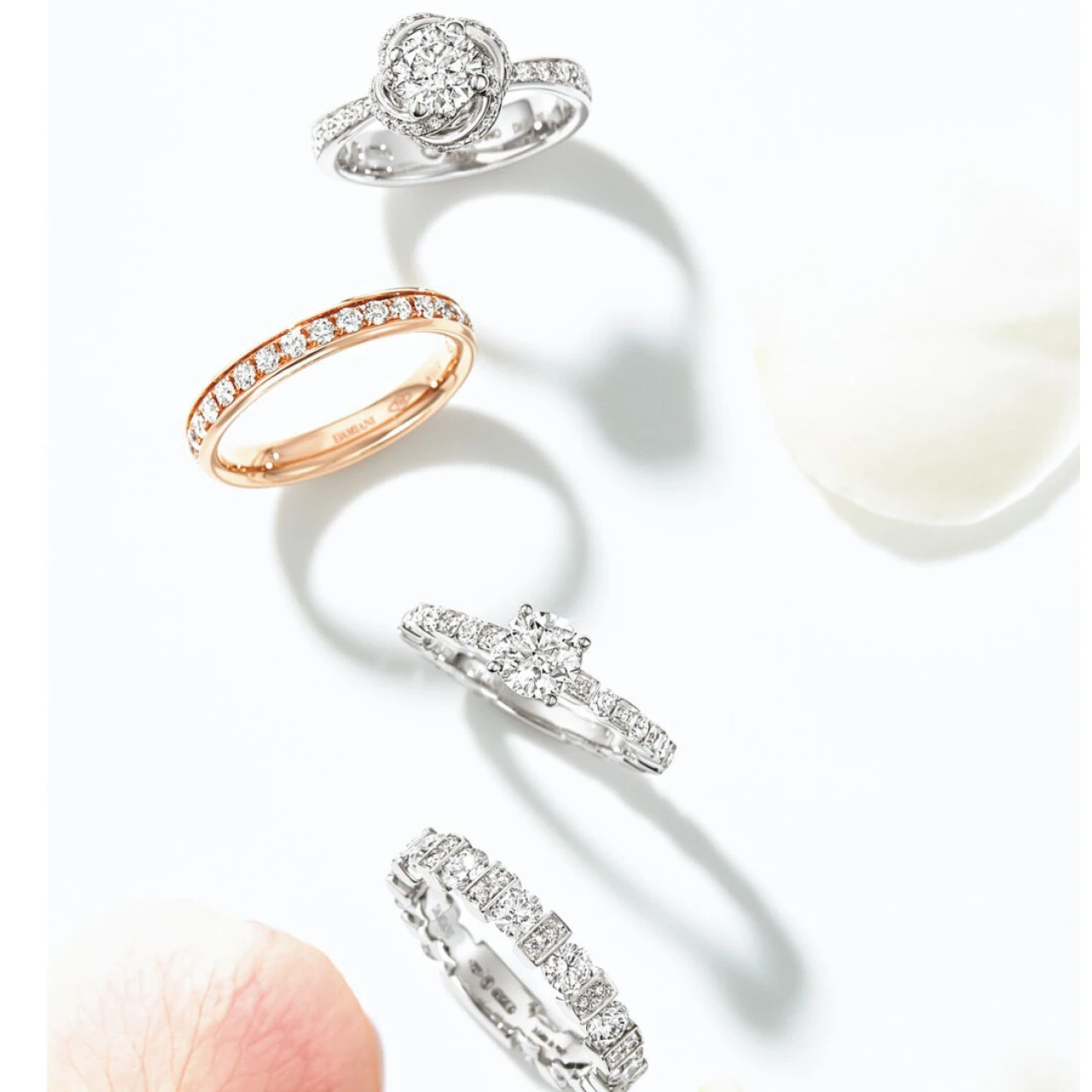 【ダミアーニのウエディングリング】イタリア語で「つぼみ」という名の結婚指輪は永遠に色あせない、新鮮な愛の証