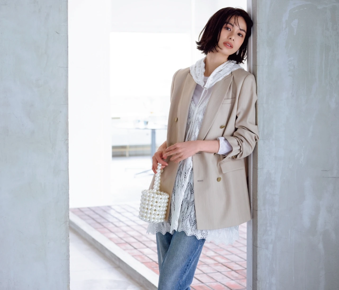 【休日ジャケットコーデ3選】きれい色＆甘アイテム投入で定番ジャケットを品よくカジュアルダウン！