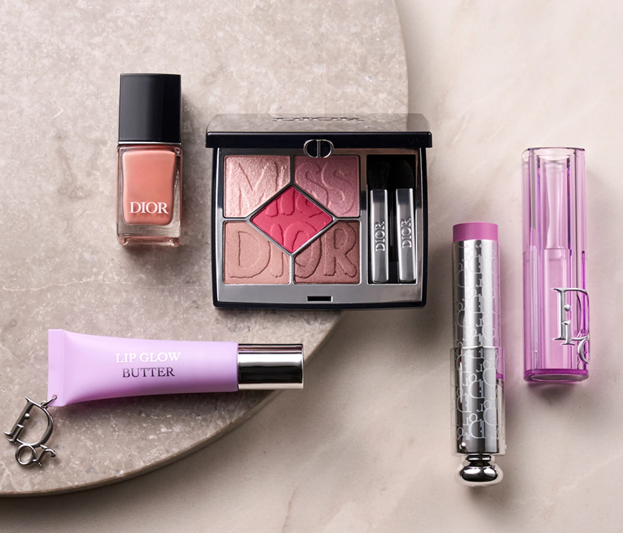 【ディオール秋新色メイク】2025年秋新色だけで作る、大人におすすめな「大人の青みピンクメイク」　ヘアメイクアップアーティスト河嶋希さんが教えます！