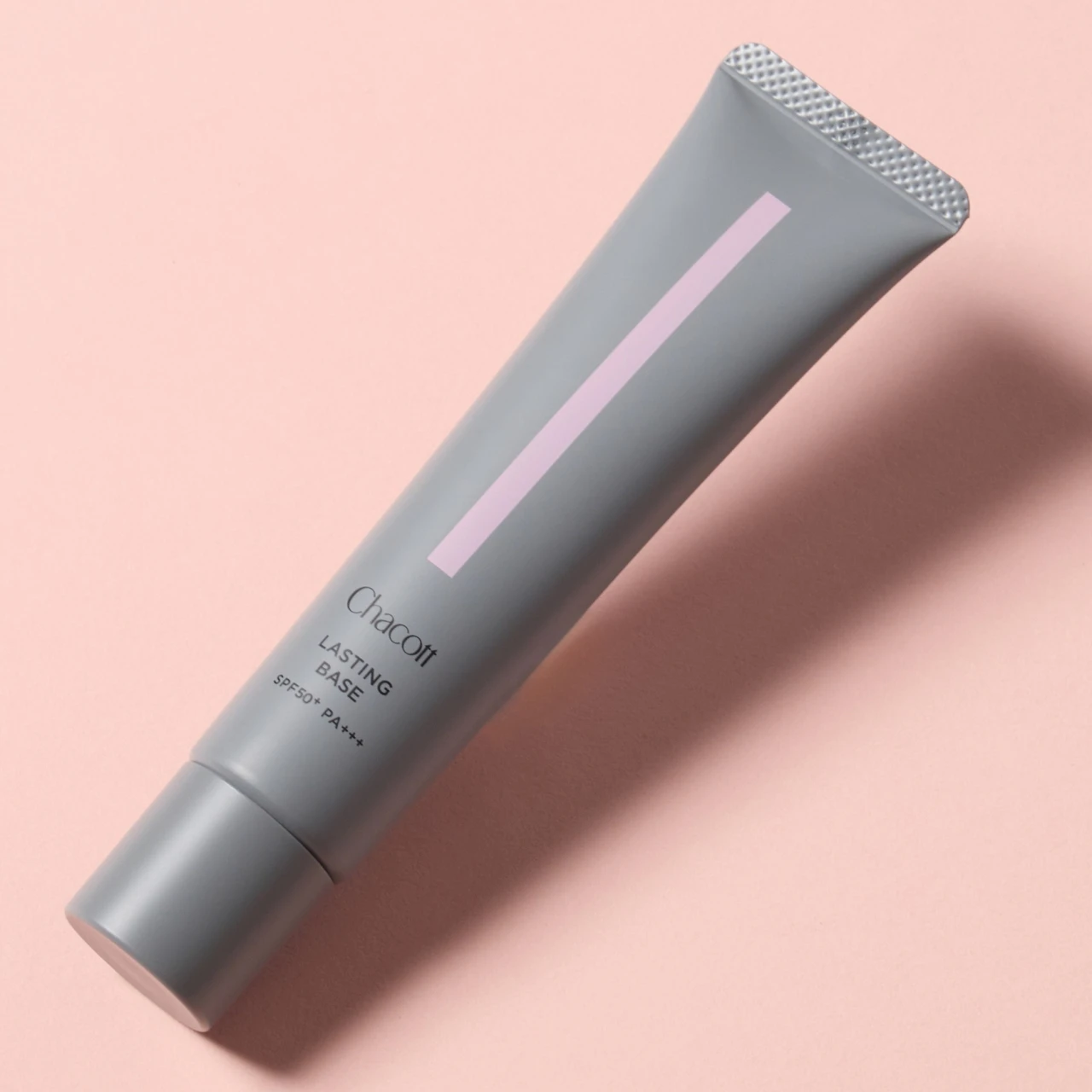 【チャコット】バズり下地に新色「ナチュラルピンク」登場。春服に映える明るい肌へ