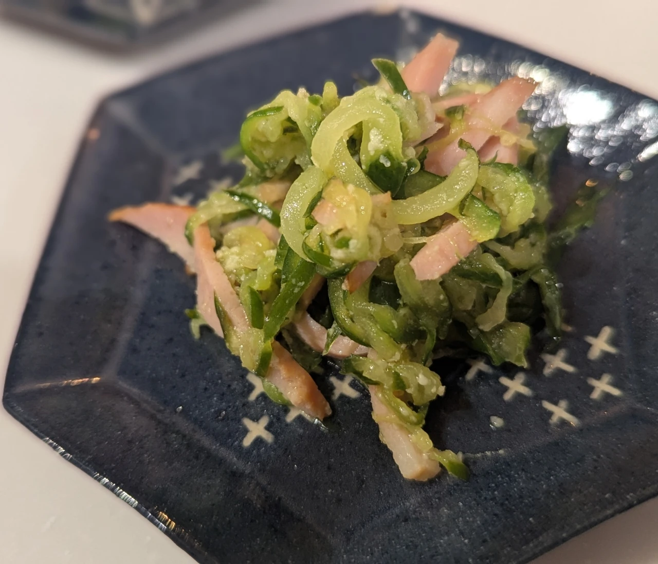 【時短で1品】きゅうりは炒めてもおいしい！ハムと合わせた病みつき簡単副菜